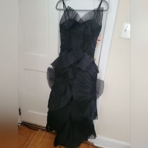 Issue Newyork Black Dress Sz 4